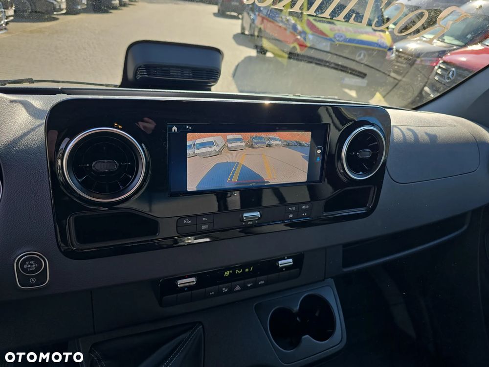 Mercedes-Benz Sprinter 311 CDI Furgon - 23