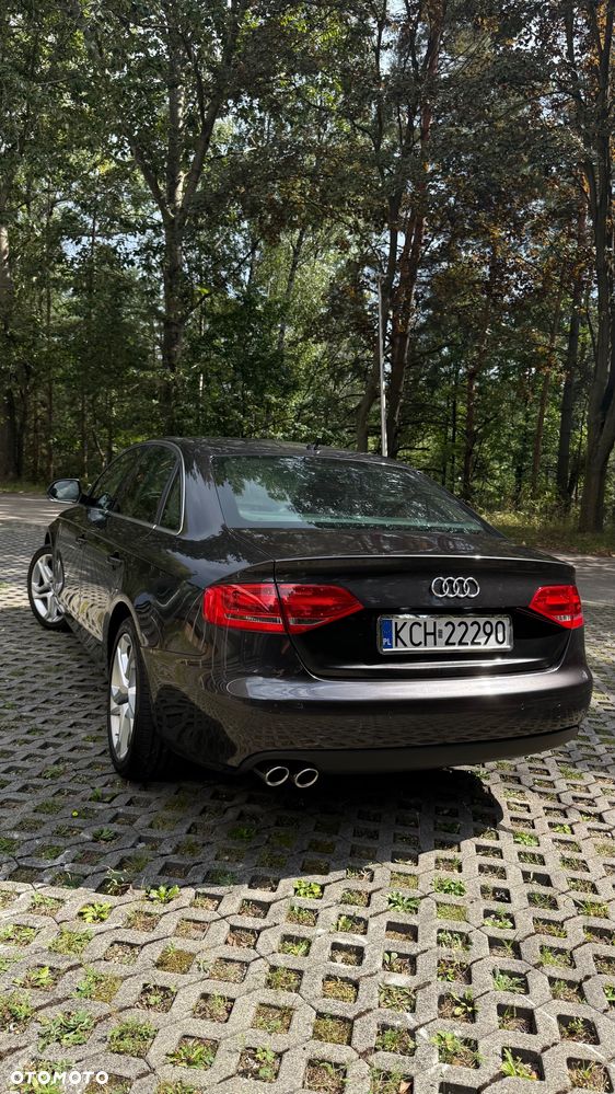 Audi A4 Limousine - 2