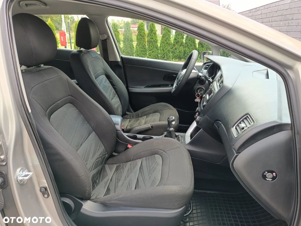 Kia Ceed Cee'd 1.6 CRDi M - 18