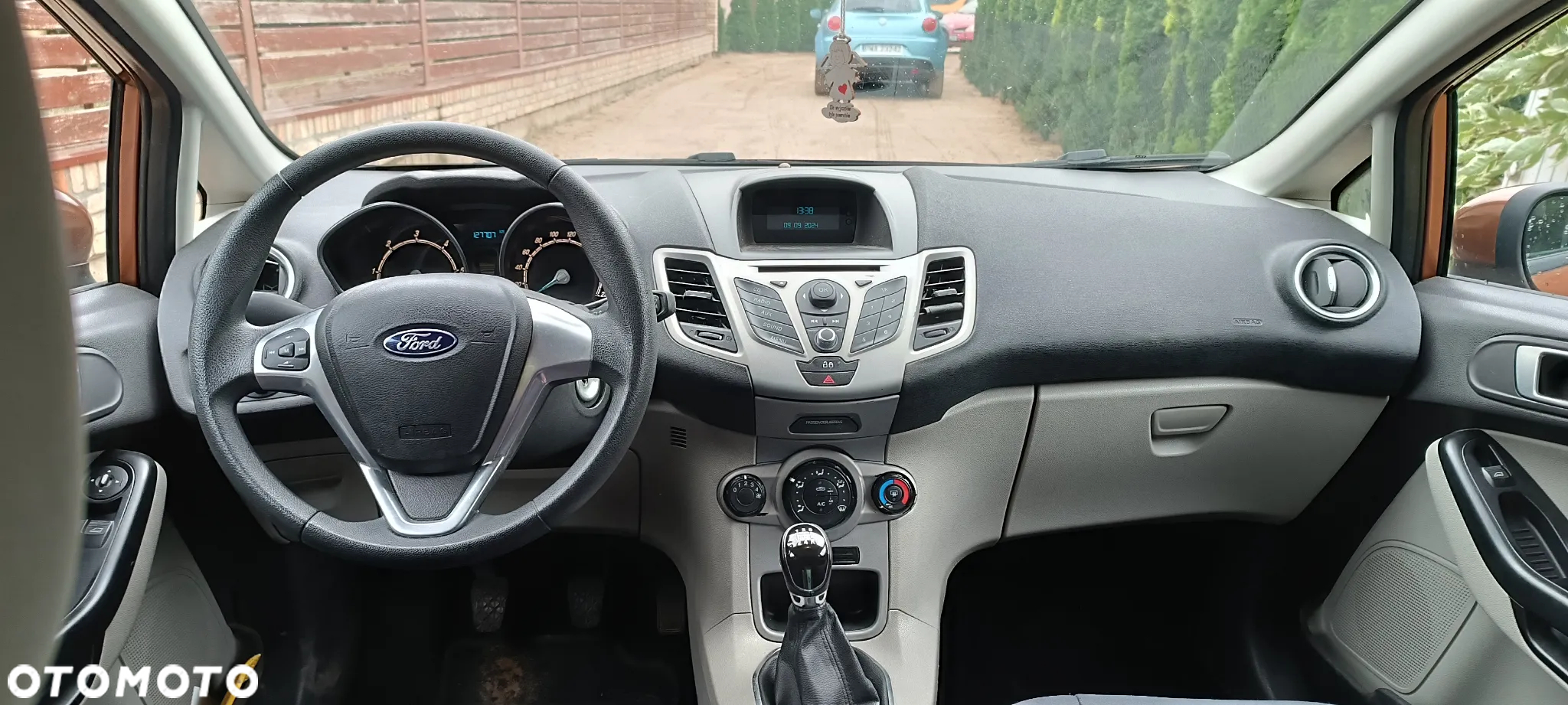 Ford Fiesta 1.5 TDCi Ambiente - 7