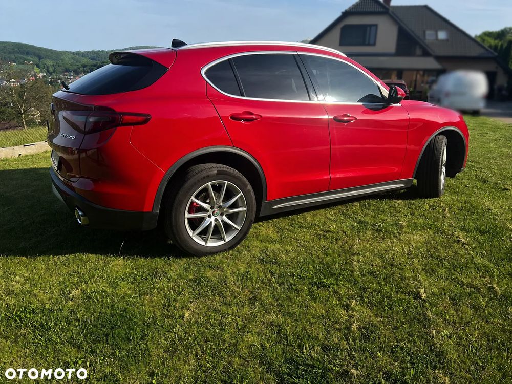 Alfa Romeo Stelvio 2.0 Turbo TI Q4 - 7