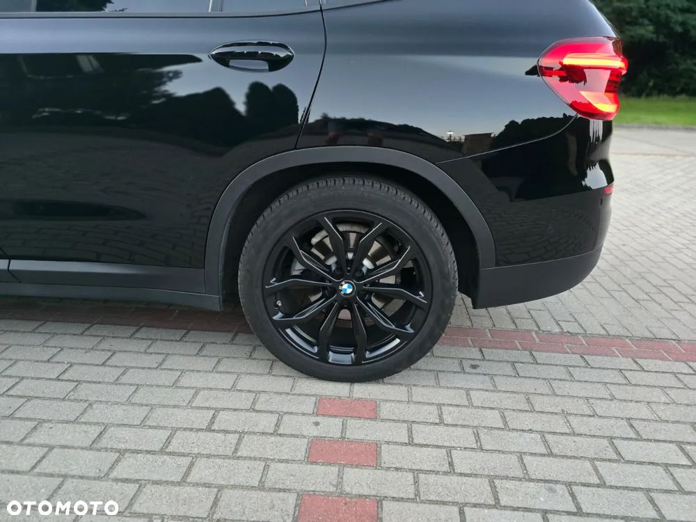 BMW X3 xDrive20d - 15