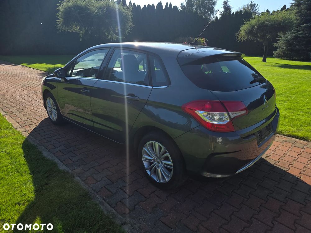 Citroën C4 HDi 90 Tendance - 6