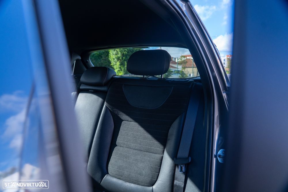 Hyundai i30 N 2.0 T-GDI Performance - 15