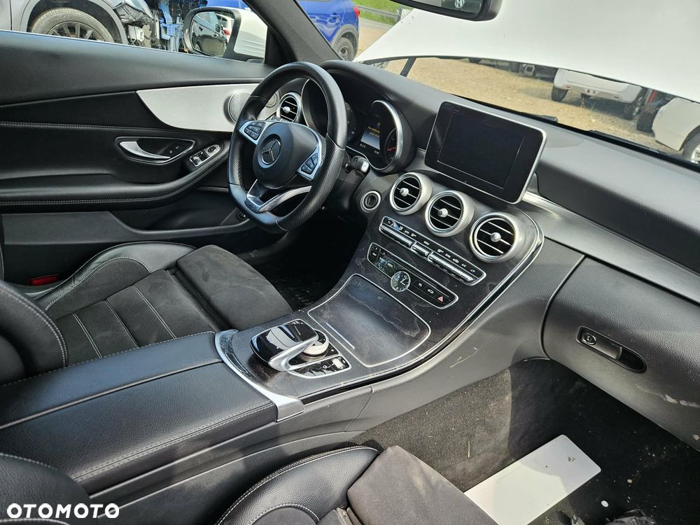 Mercedes-Benz Klasa C 220 d 9G-TRONIC AMG Line - 23