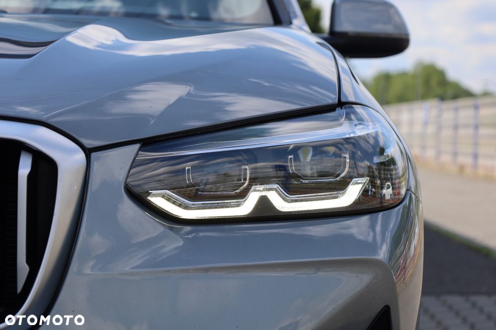 BMW X3 xDrive20d - 20