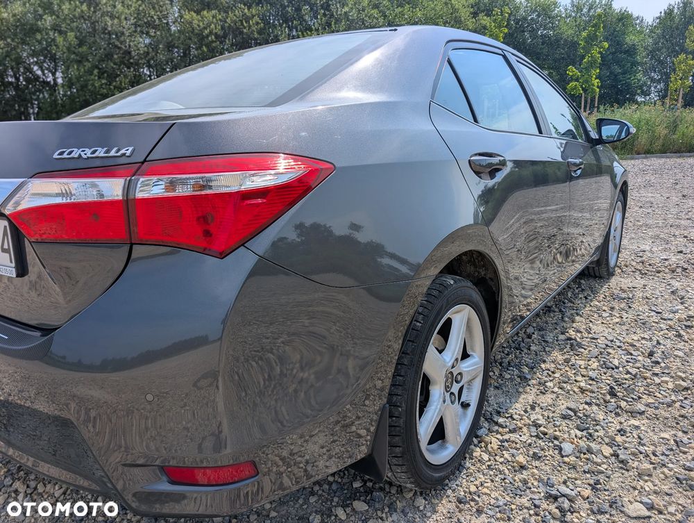 Toyota Corolla 1.6 Premium - 32