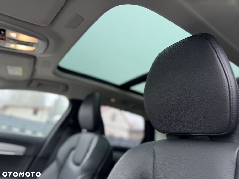 Volvo V90 T6 Recharge AWD Geartronic Inscription - 16