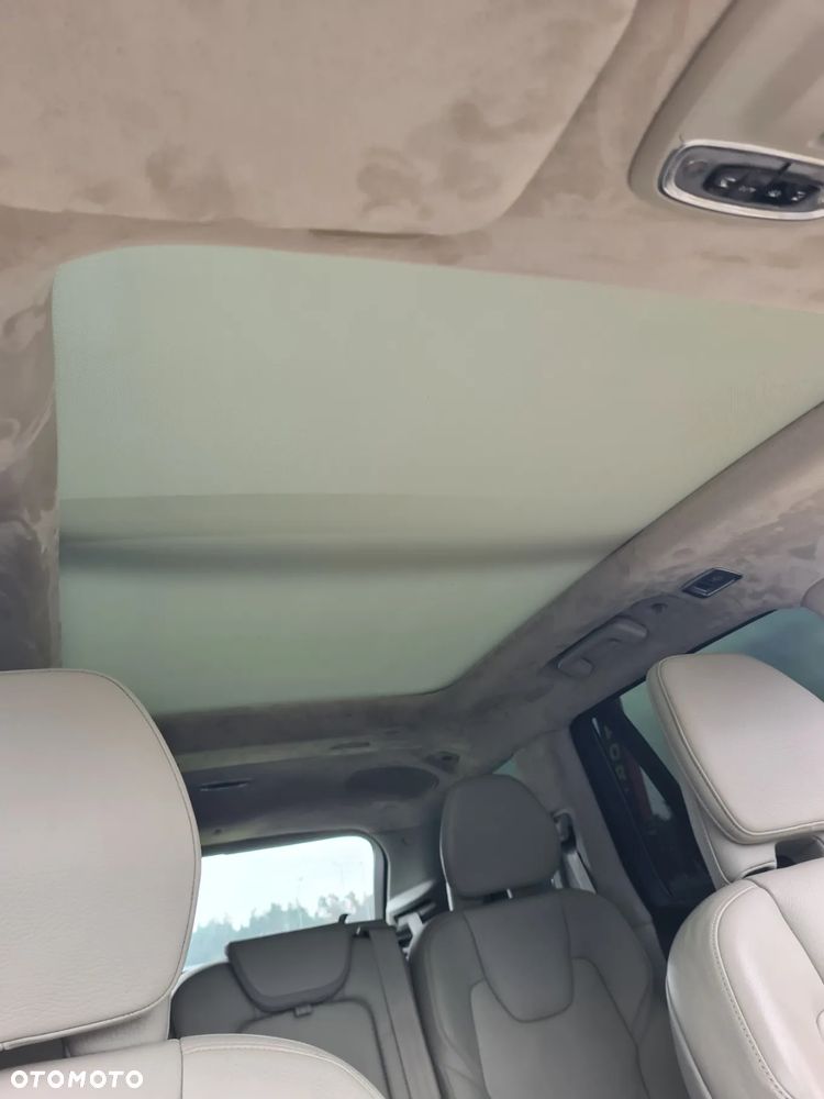 Volvo XC 90 T6 AWD Geartronic Momentum - 26