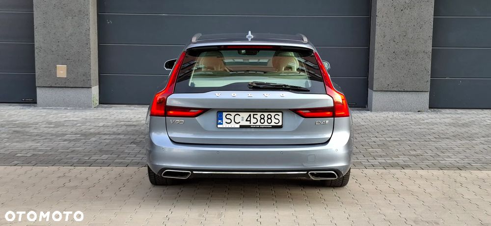 Volvo V90 D4 Inscription - 9
