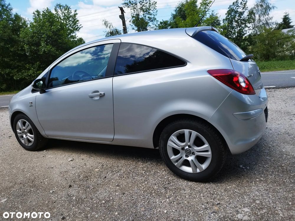 Opel Corsa - 10