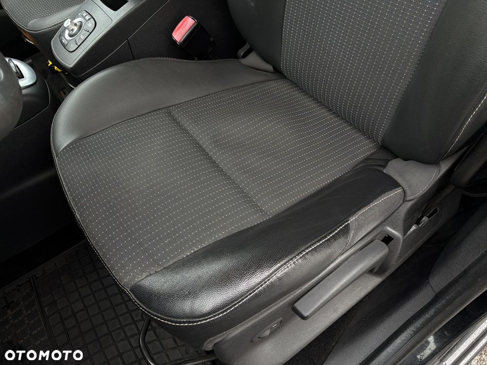 Renault Scenic - 12