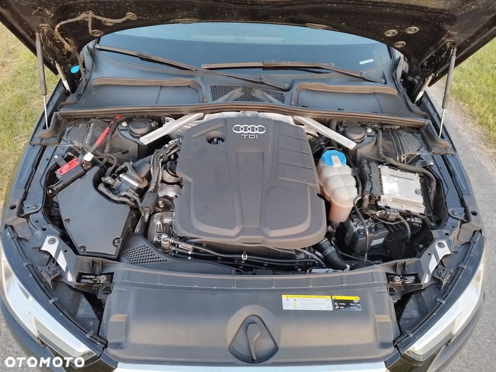 Audi A4 Limousine 2.0 TDI DPF clean diesel Ambiente - 19