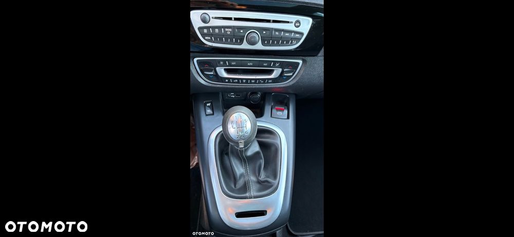 Renault Scenic TCe 130 Bose Edition - 25
