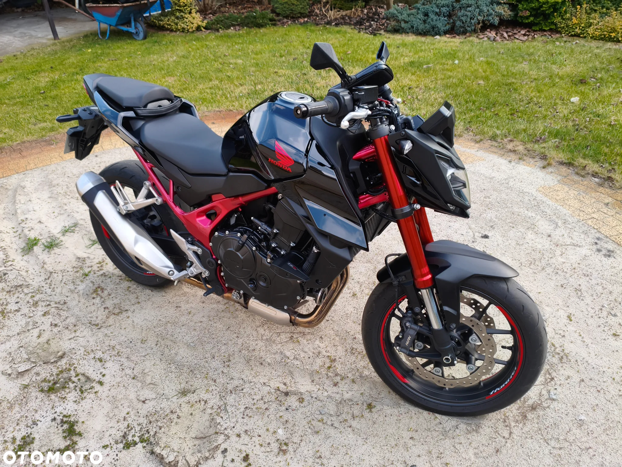 Honda Hornet - 11