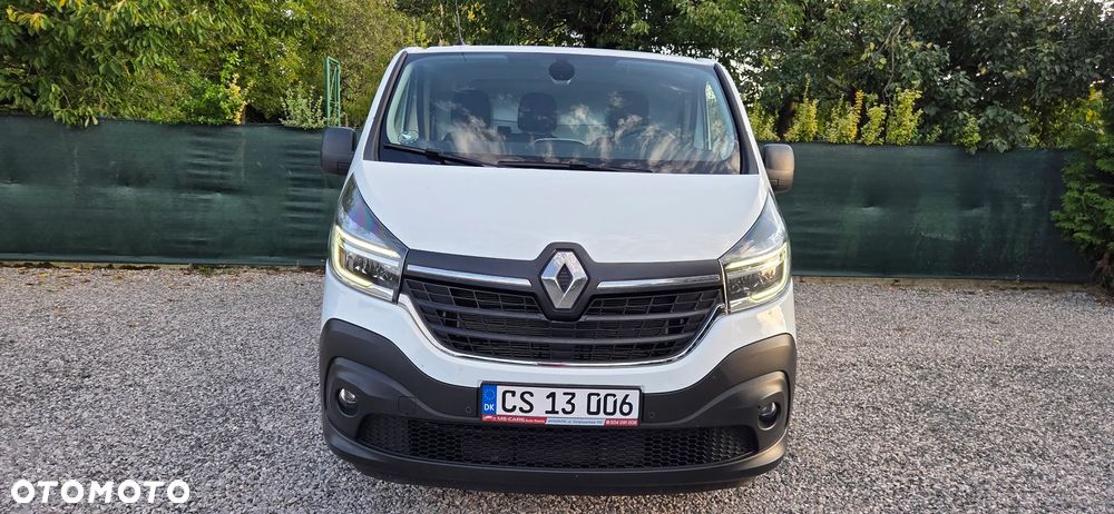 Renault Trafic - 16