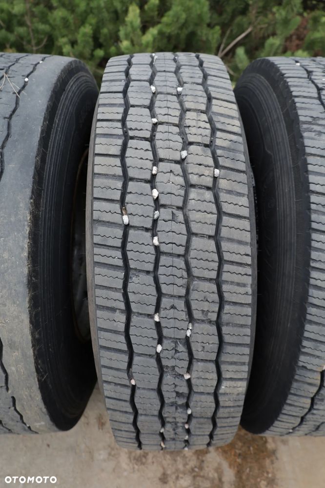 Koła, koło felgi 22,5 opony 295/80 R22.5 - 11