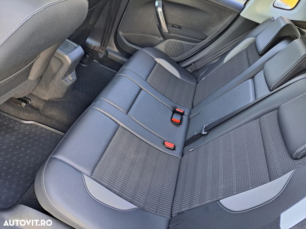 Peugeot 2008 PureTech 130 GPF Stop&Start Allure - 9