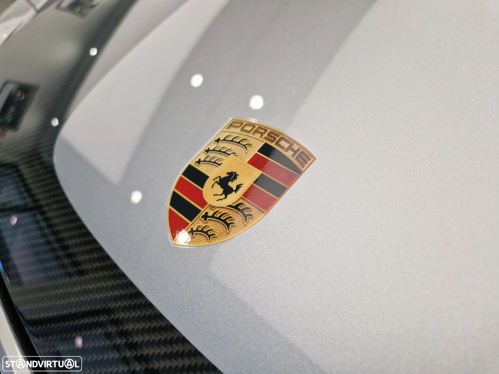 Porsche 718 Spyder RS - 13