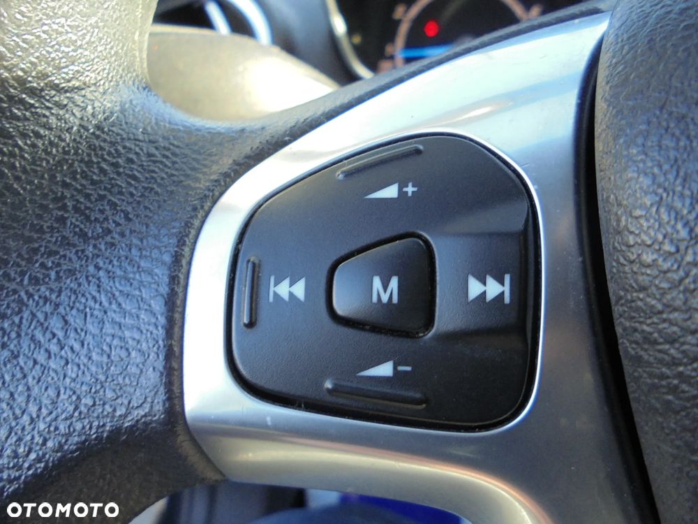 Ford Fiesta 1.25 Ambiente - 18