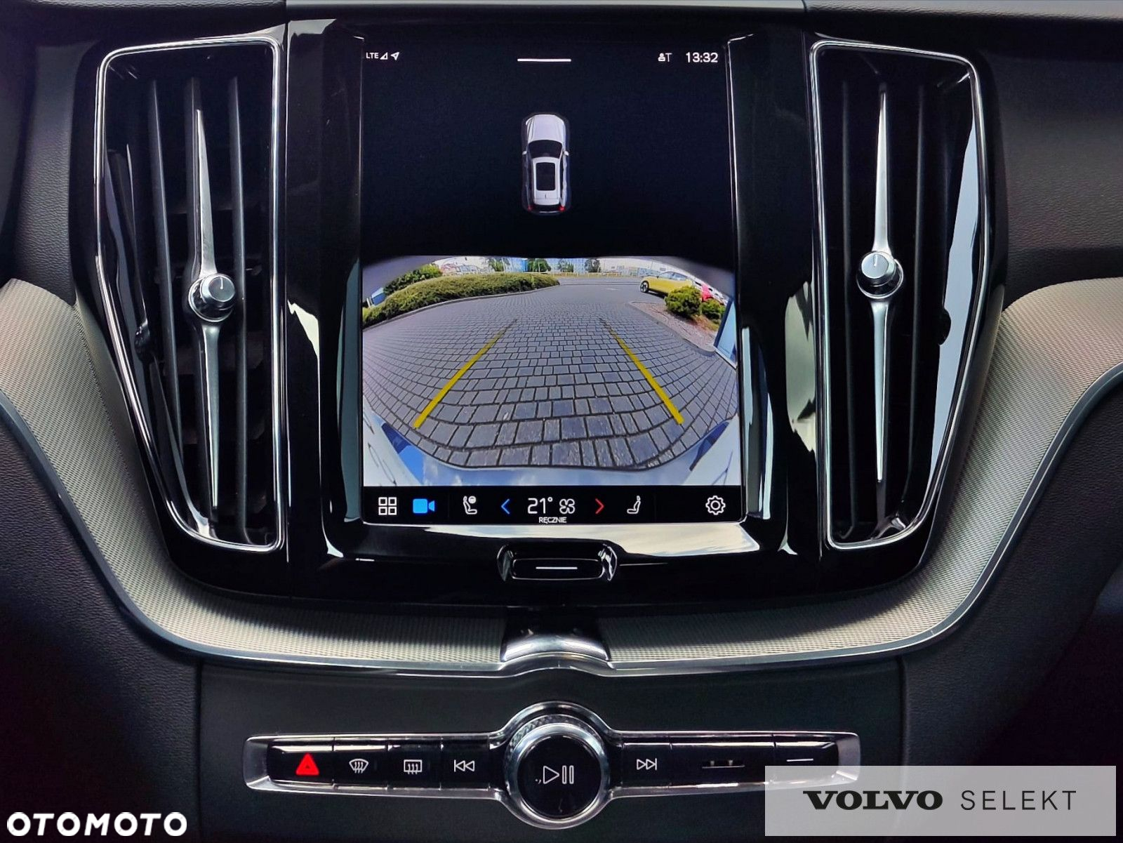 Volvo XC 60 - 21