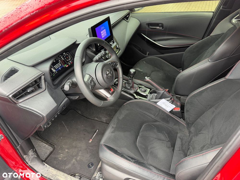 Toyota GR Corolla - 10