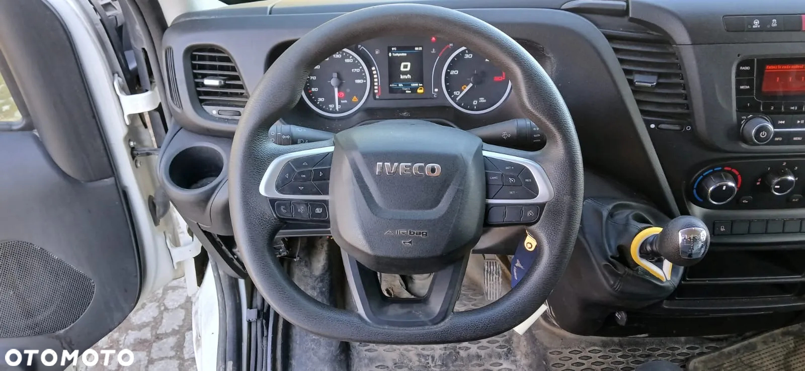 Iveco DAILY 35C18 - 12