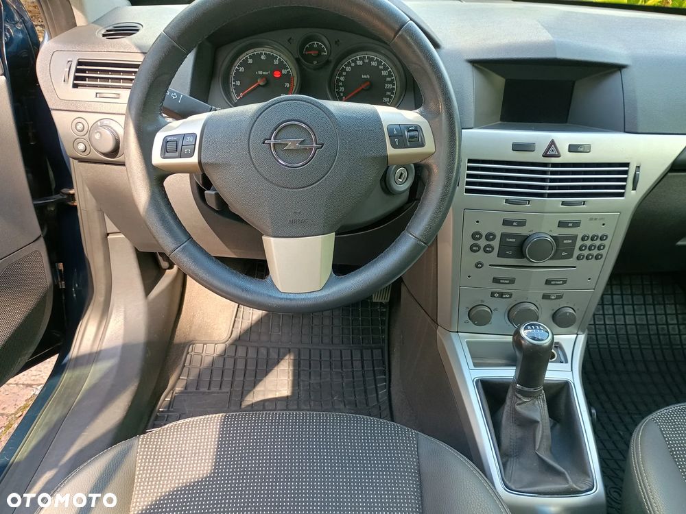 Opel Astra - 12