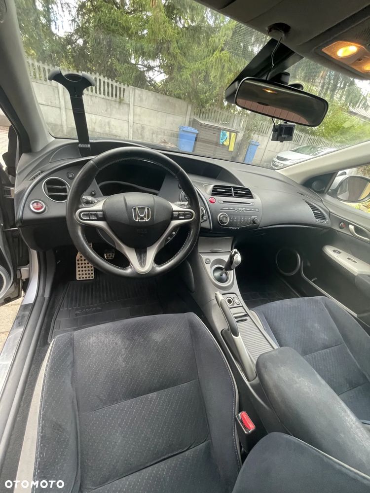 Honda Civic 1.8 Executive - 7