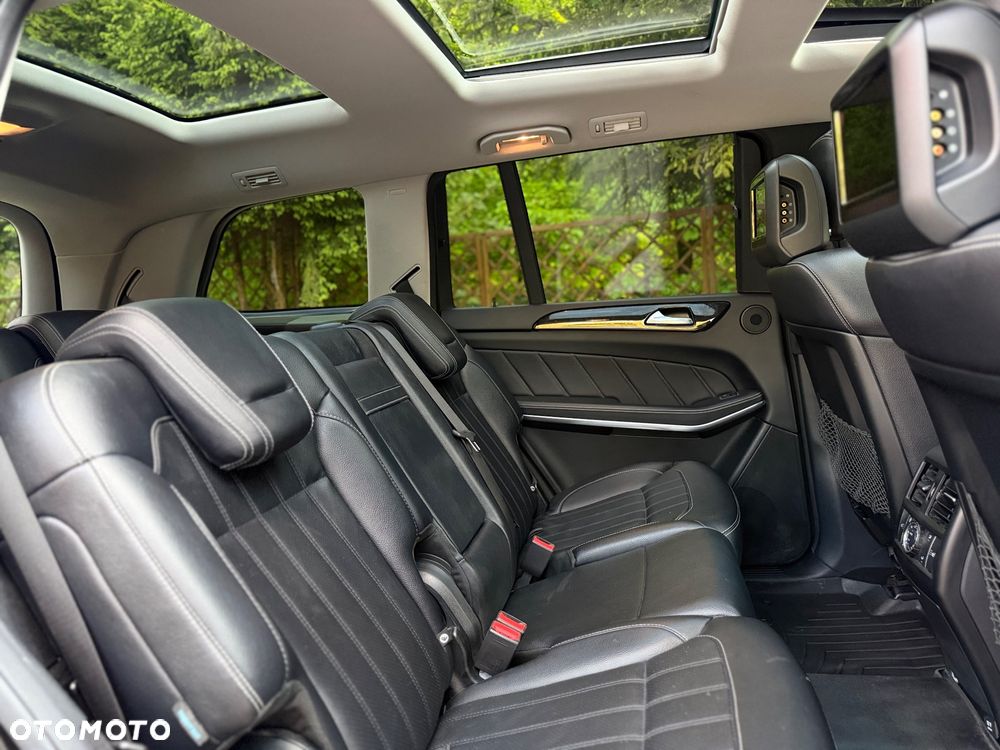 Mercedes-Benz GL 350 BlueTEC 4-Matic - 25