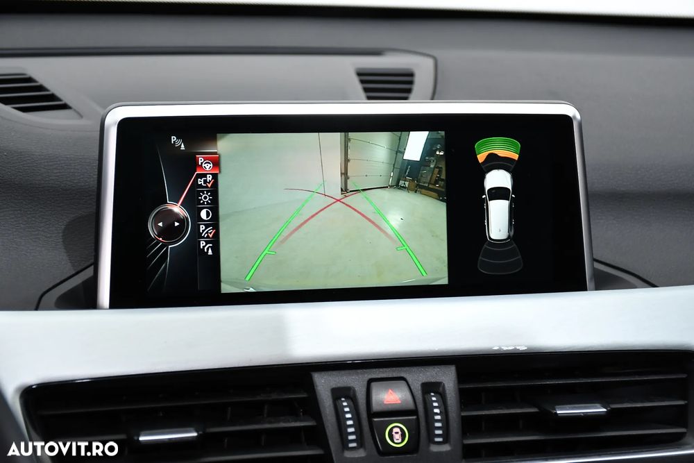 BMW X1 - 15