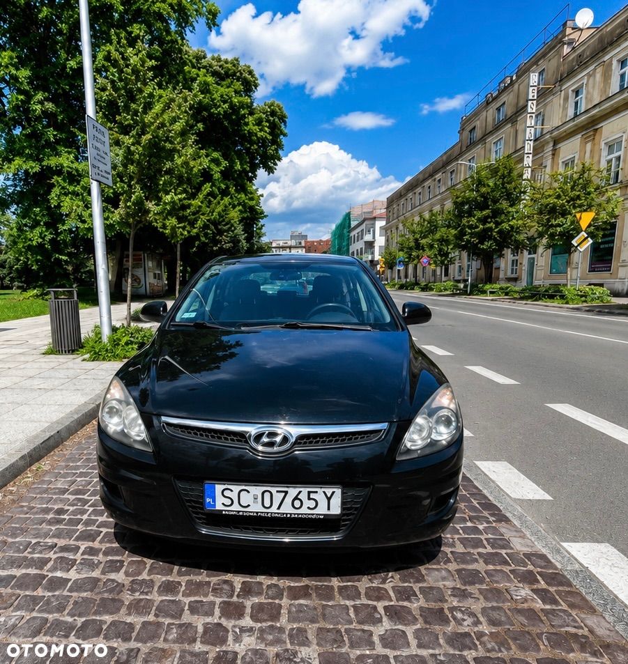 Hyundai i30 1.4 Blue Classic - 1
