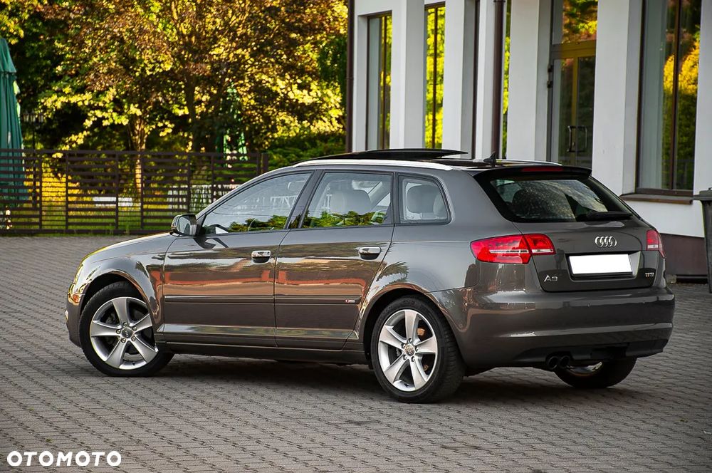 Audi A3 Sportback 1.8 TFSI S tronic Ambiente - 17