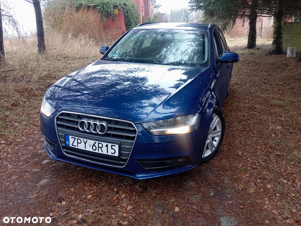 Audi A4 Avant 2.0 TDI DPF clean diesel Attraction - 11