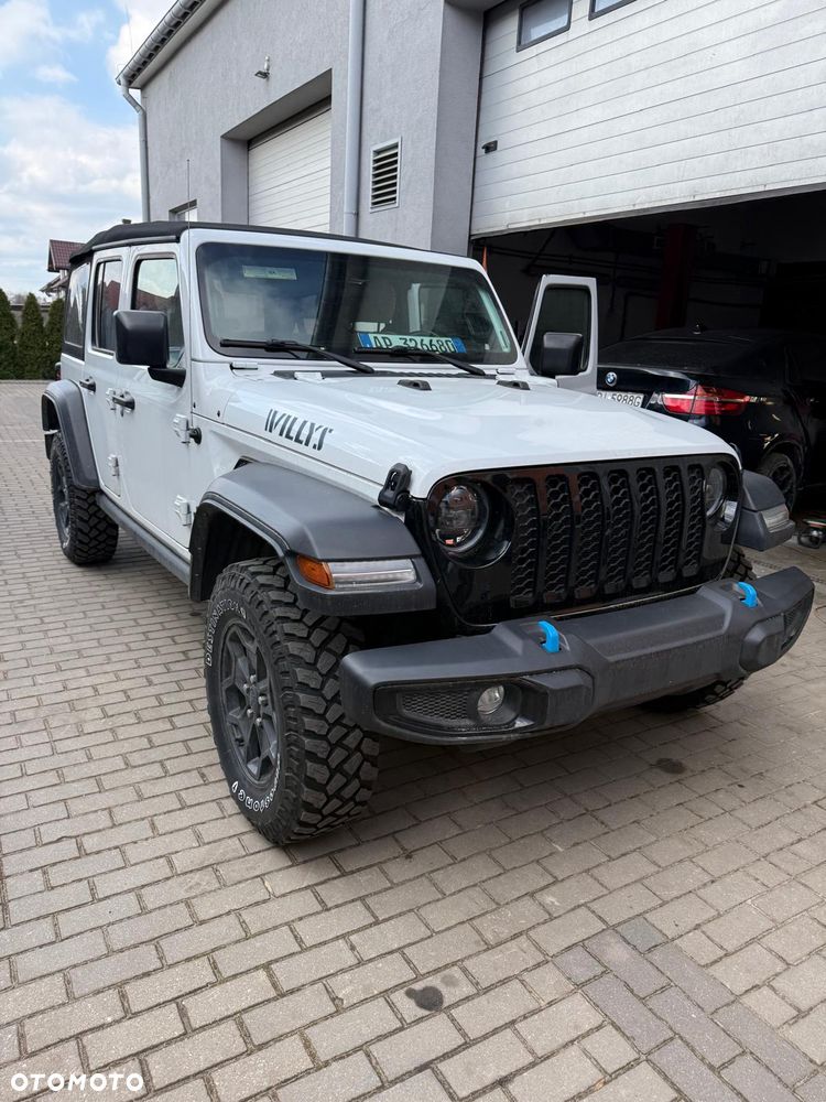 Jeep Wrangler - 2