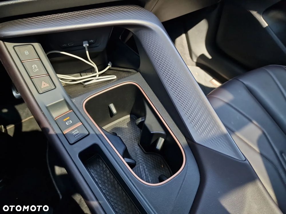 Cupra Terramar 1.5 eHybrid PHEV VZ Tribe Edition DSG - 16