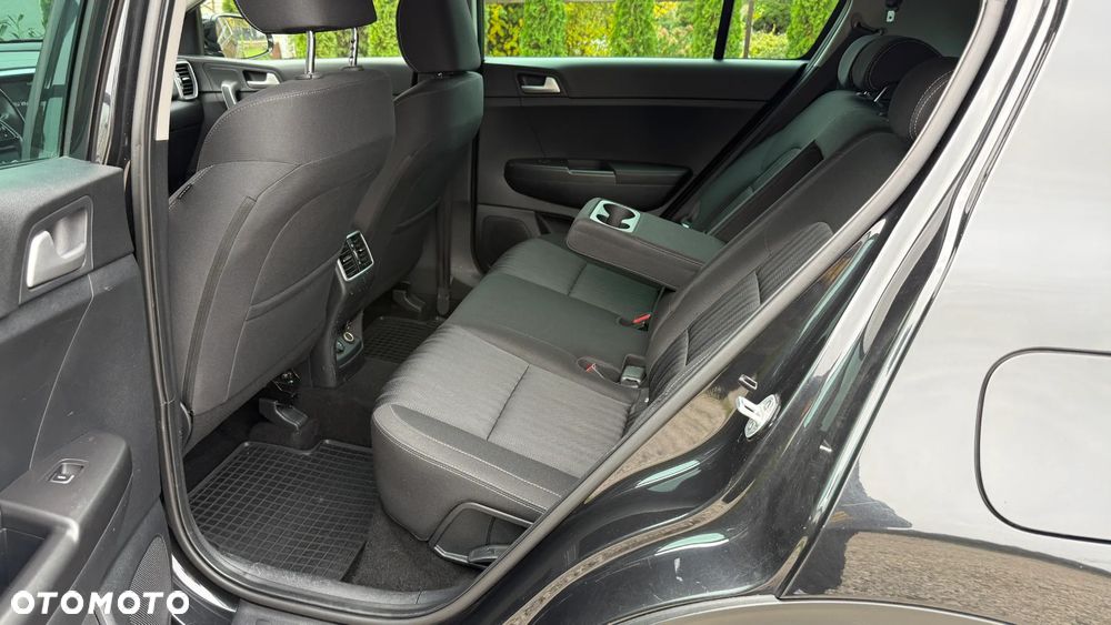 Kia Sportage 1.6 GDI M 2WD - 24