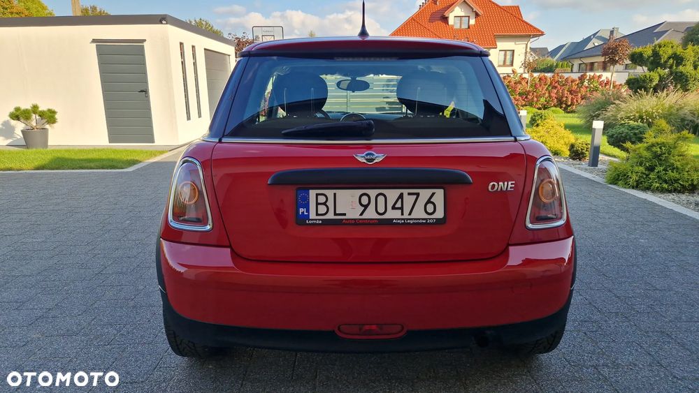 MINI ONE Standard - 5