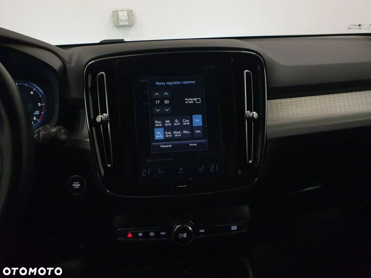Volvo XC 40 D3 R-Design - 22