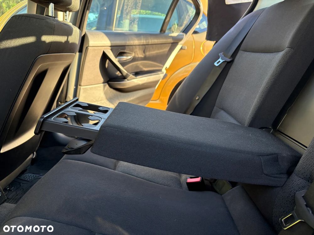 BMW Seria 3 320d - 17