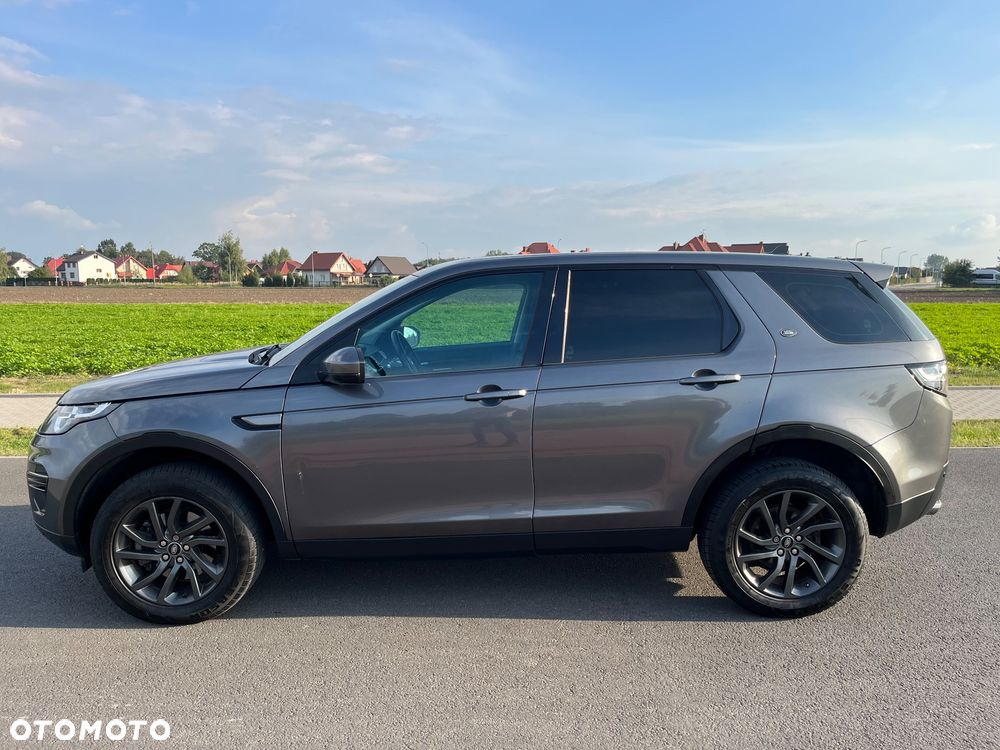 Land Rover Discovery Sport - 8