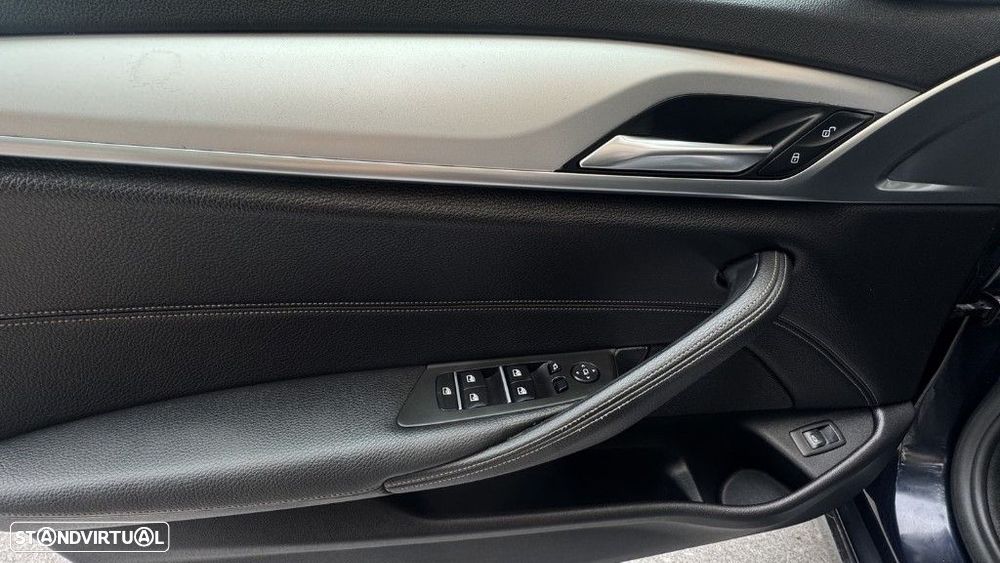 BMW 520 d Line Luxury Auto - 8