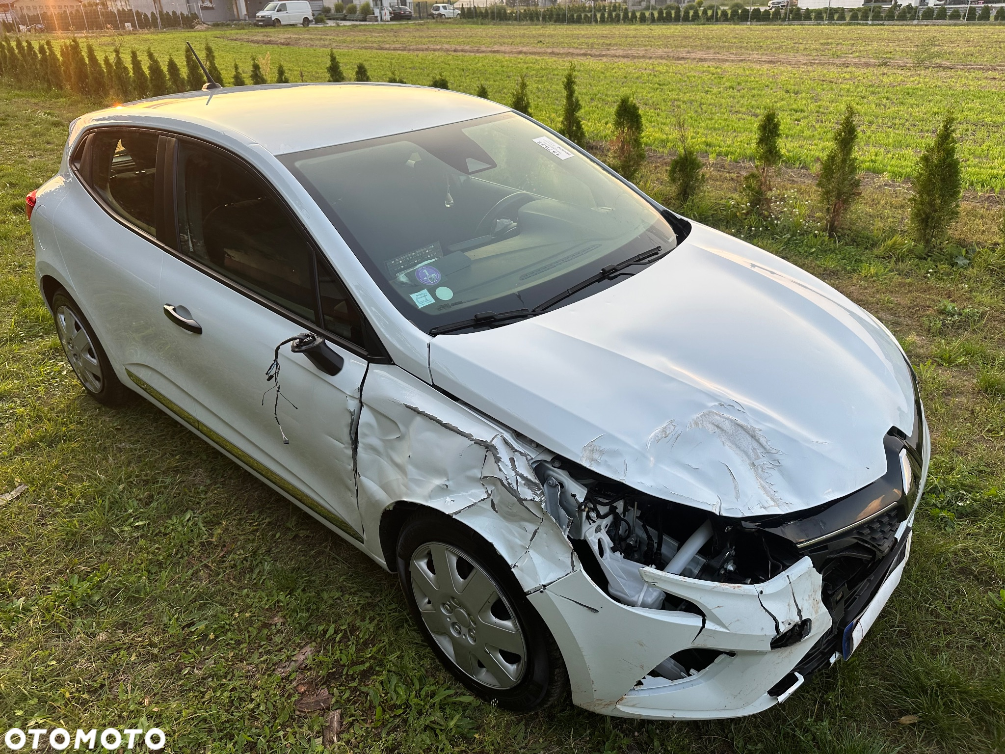 Renault Clio TCe 90 TECHNO - 5