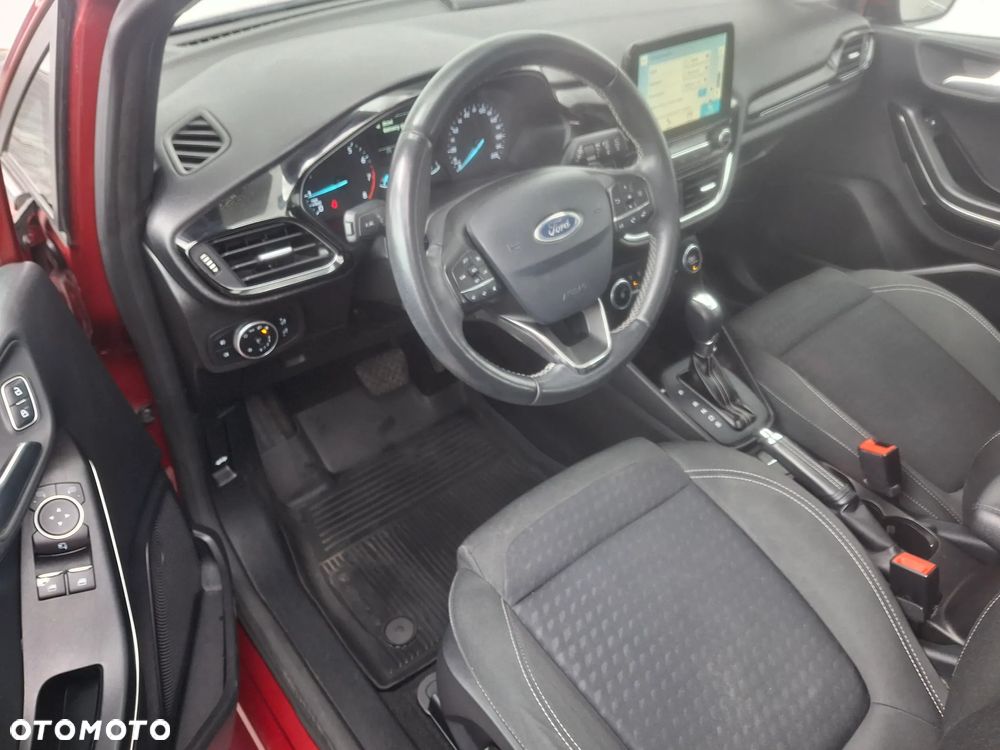 Ford Fiesta 1.0 EcoBoost S&S TITANIUM - 17