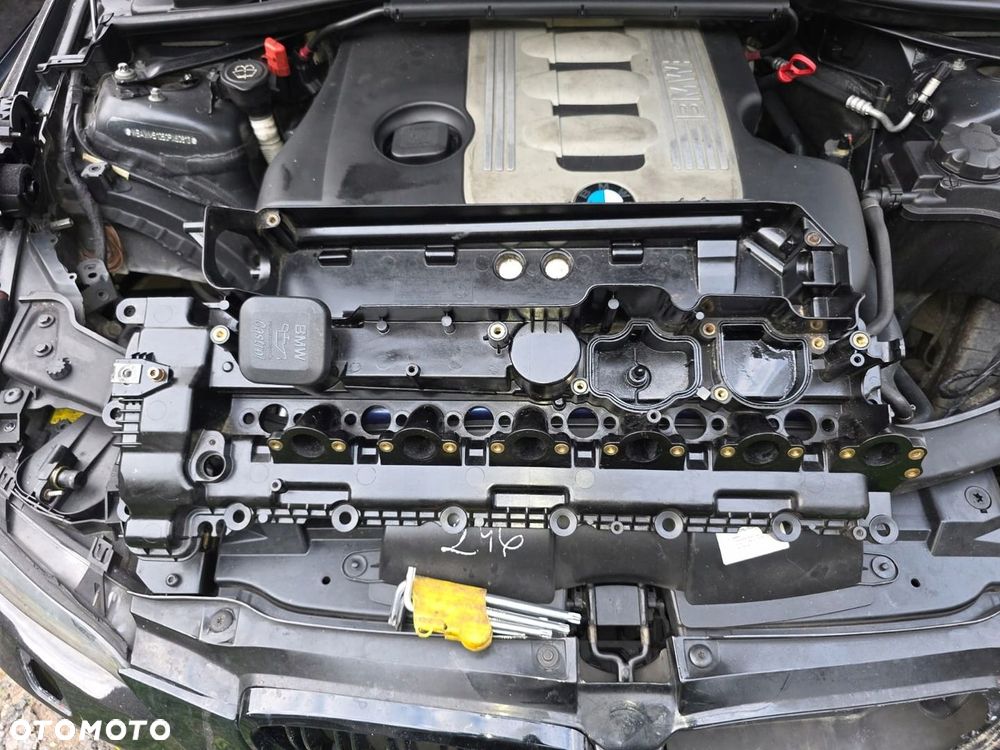 POKRYWA ZAWORÓW 77893959 BMW E60 E65 E70 E83 E90 3.0 D N47D30 - 5