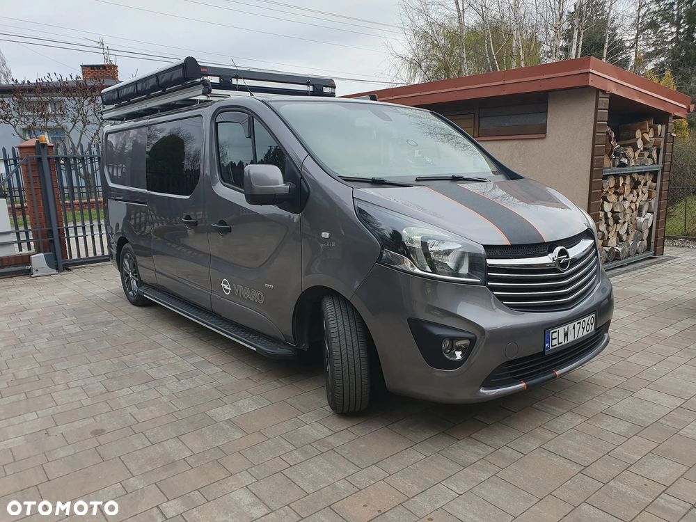 Opel Vivaro - 1