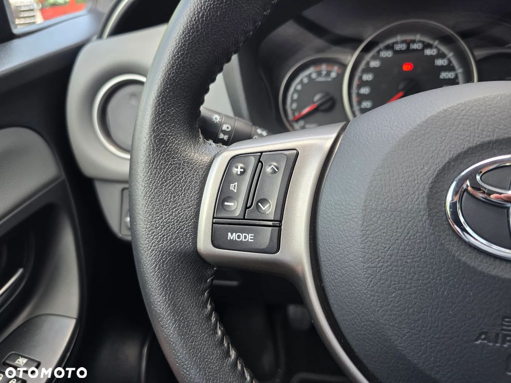 Toyota Yaris 1.33 VVT-i Edition-S - 28