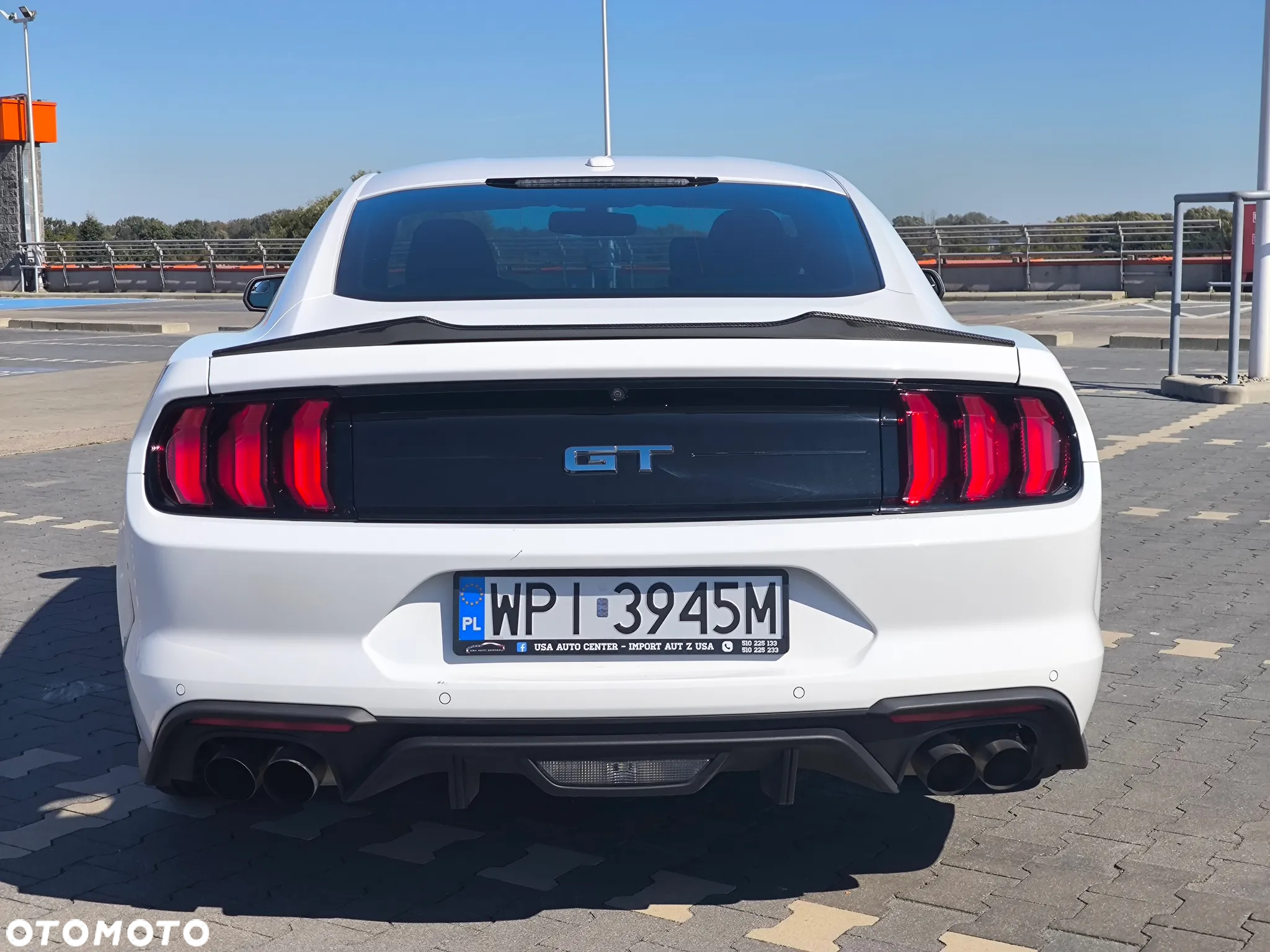 Ford Mustang - 10