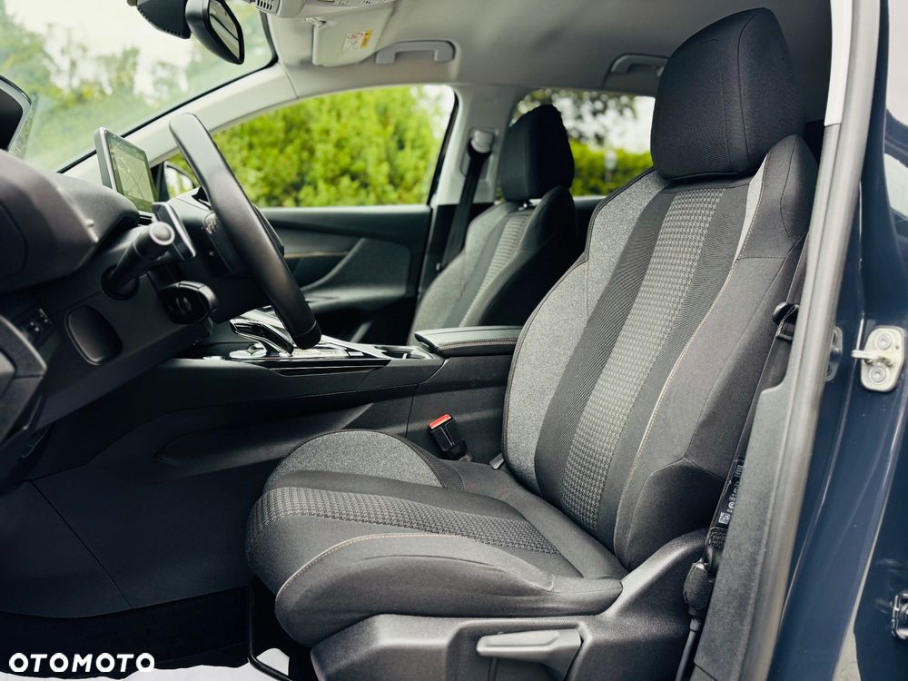Peugeot 3008 BlueHDi 130 Stop & Start EAT8 Allure - 28