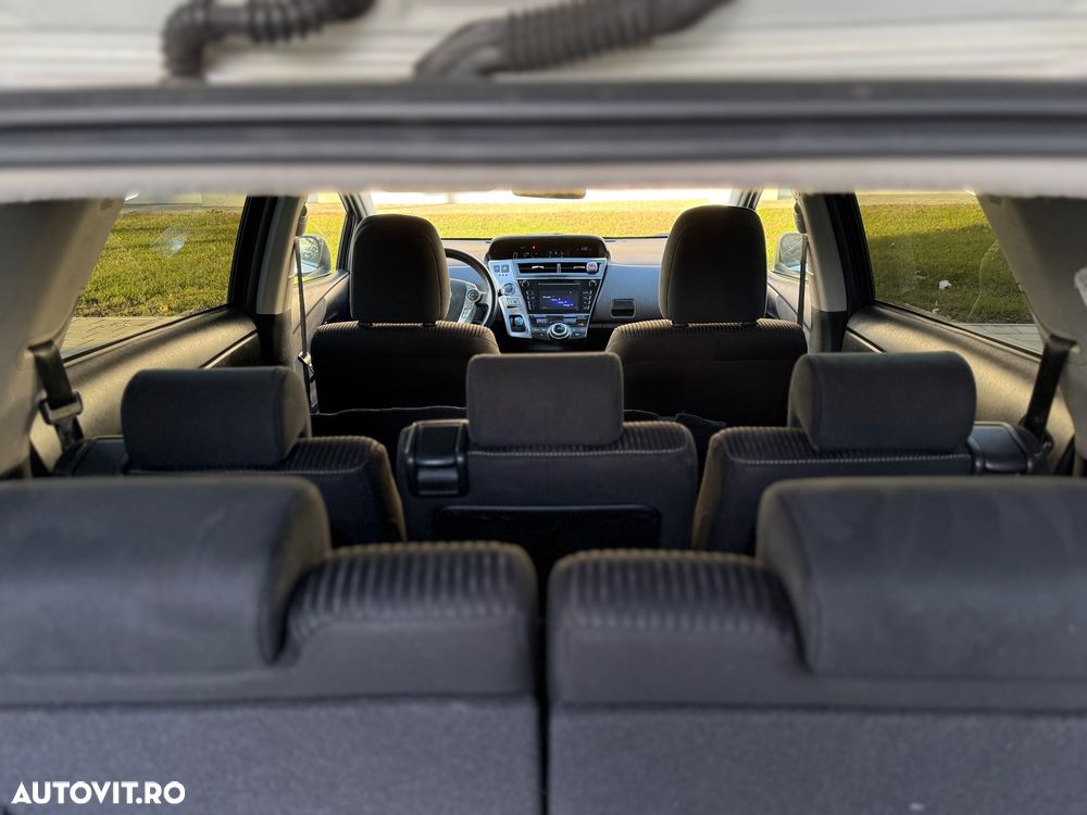 Toyota Prius+ (Hybrid) Comfort - 7